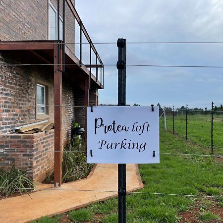 Protea Loft - Romantic Stay - No Load Shedding Hilton Luaran gambar